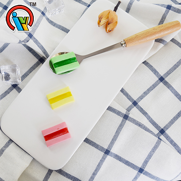 chewing bubble gum candy with jelly chewing bubble gum candy with jelly