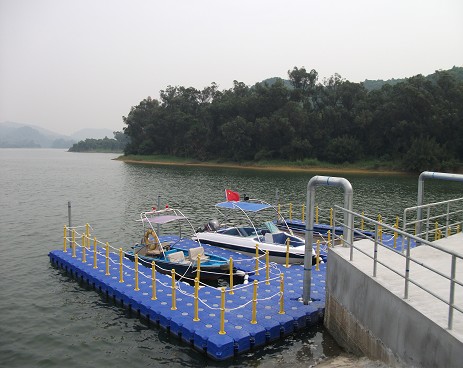 plastic modular floating docks