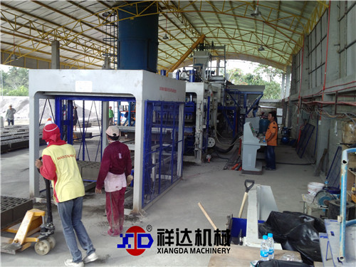 MACHINE FOR BLOCK MAKING MACHINE FOR BLOCK MAKING