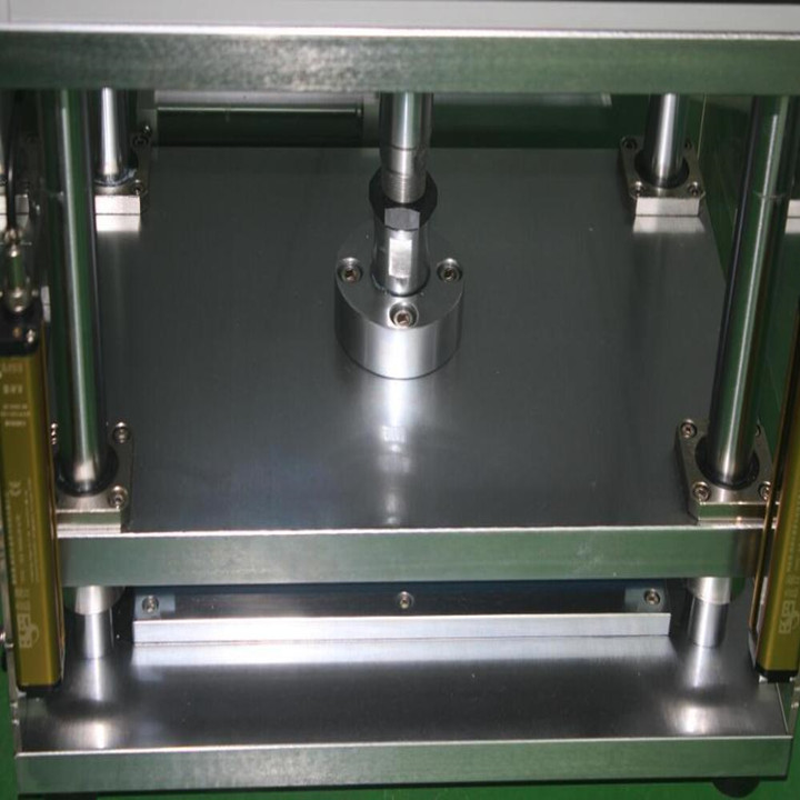 Pouch Forming Machine