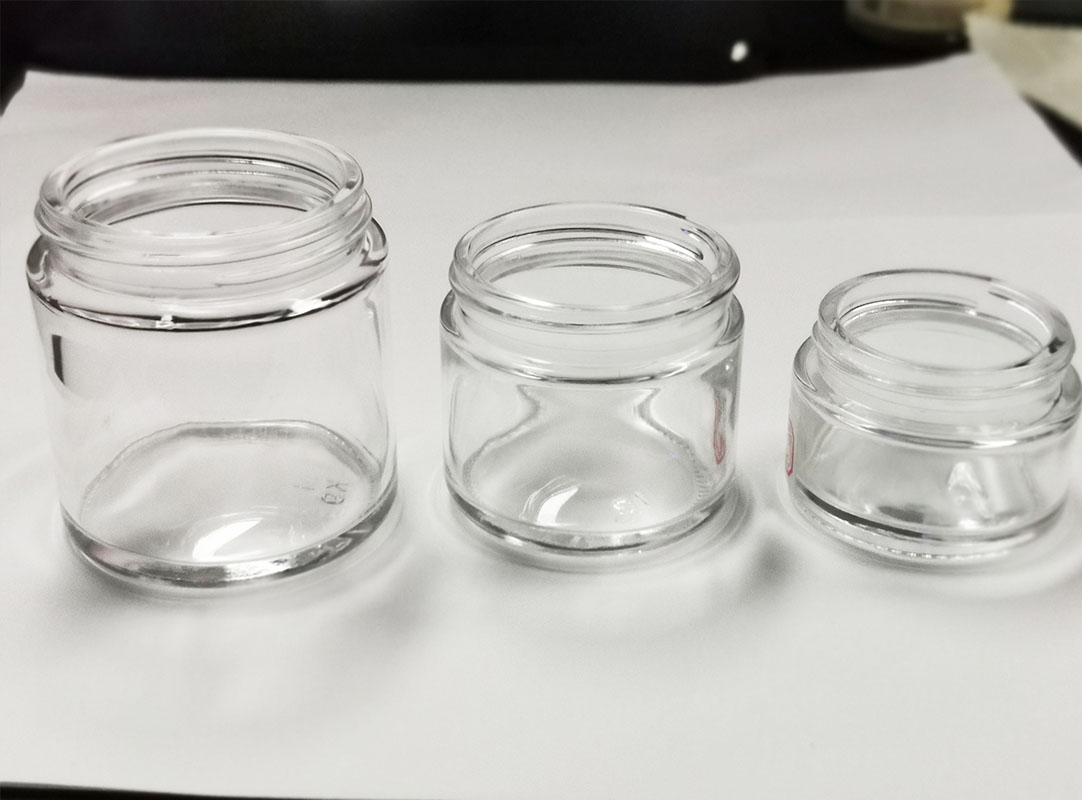 30g Clear glass straight sided jars 30g Clear glass straight sided jars