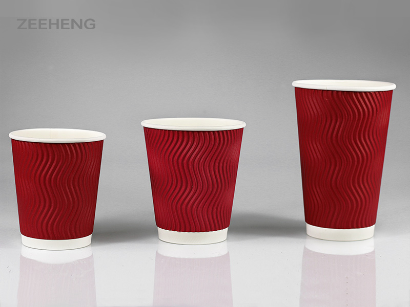 paper cups with lids