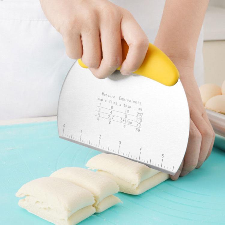 Multi-Purpose pastry dough cutter chopper stainless steel dough scraper Multi-Purpose pastry dough cutter chopper stainless steel dough scraper