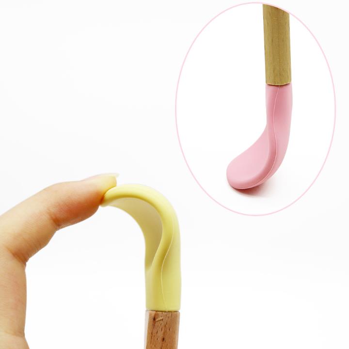 Bamboo and Silicone Baby Feeding Spoons Bamboo and Silicone Baby Feeding Spoons