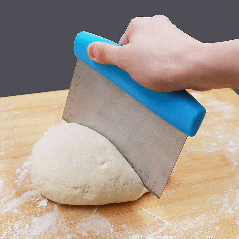 Metal Dough Scraper Pastry Scraper for Pizza and Cake Metal Dough Scraper Pastry Scraper for Pizza and Cake