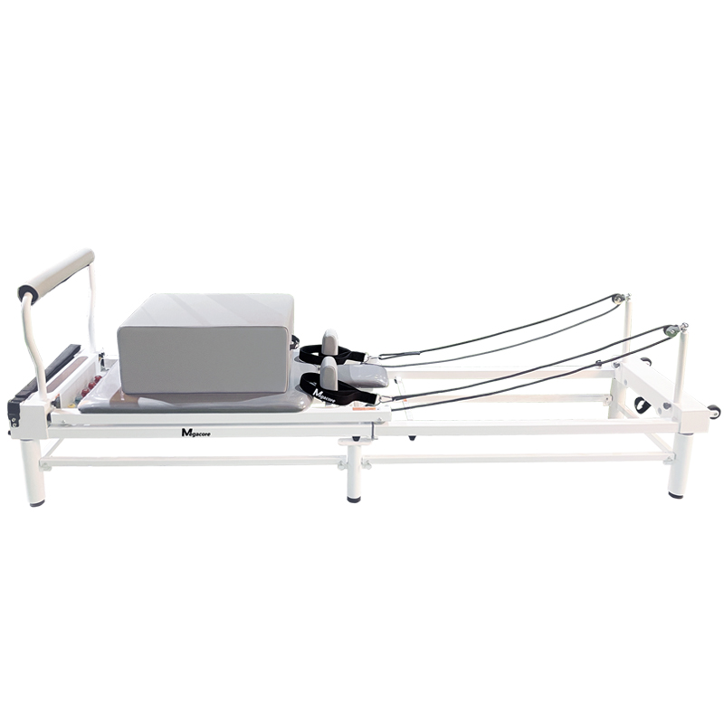 Foldable reformer pilates machine