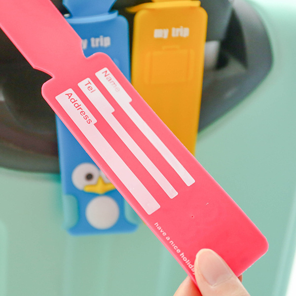 Silicone luggage tag