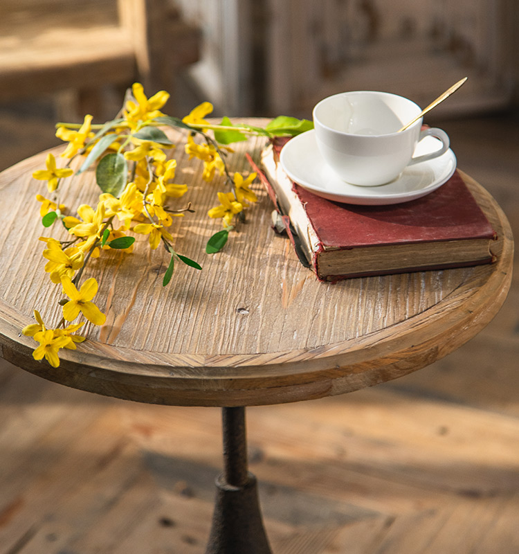 solid coffee table round