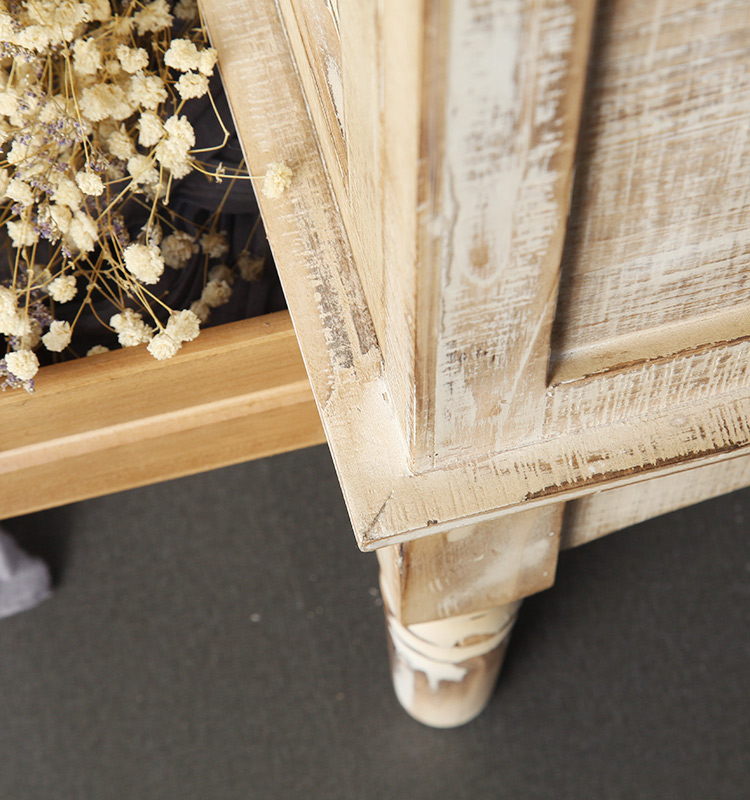 white sideboard cabinet