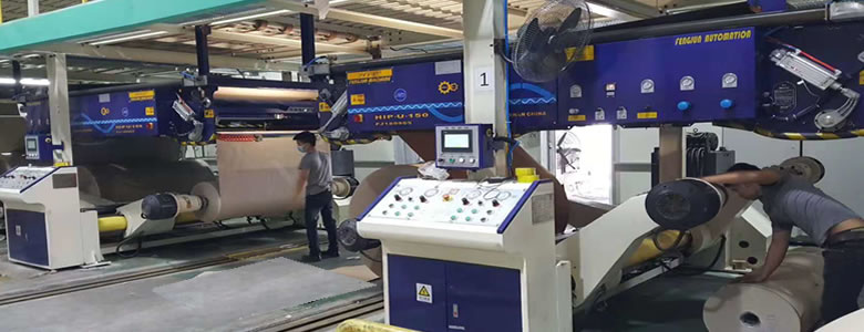 Corrugated line with splicer With splicer production