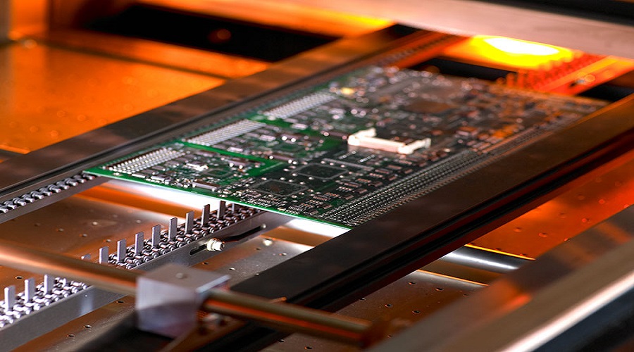 infrared heater for electronics