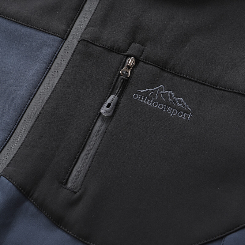 Softshell jacket with hood Softshell jacket with hood
