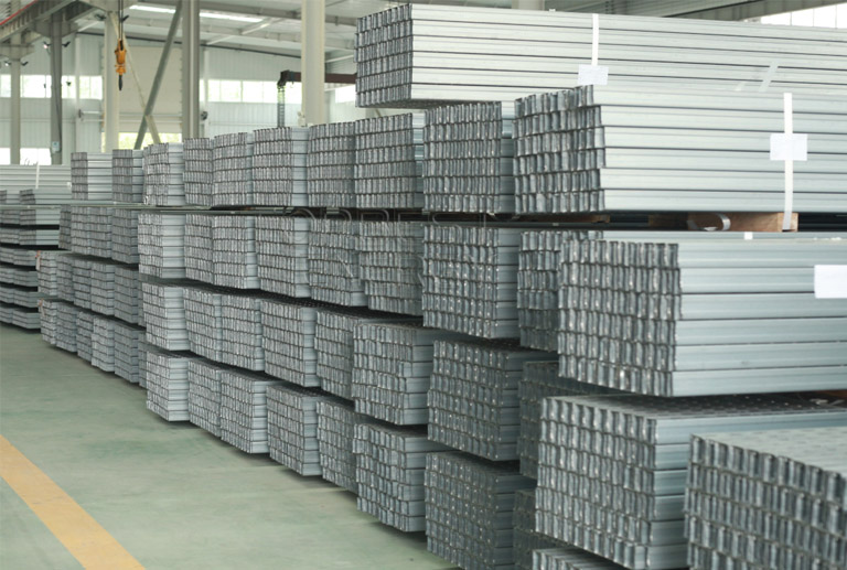 Zn-Al-Mg Coating Steel purlin Zn-Al-Mg Coating Steel purlin