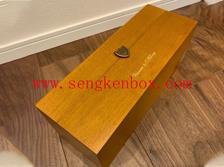 Wooden Box Packaging With Metal Lock