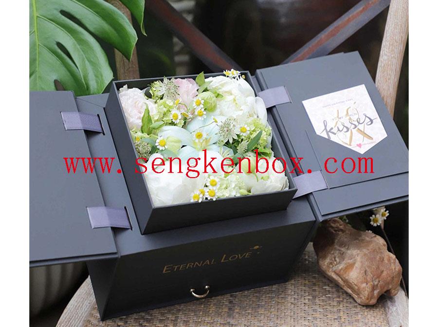 Valentine's Day Paper Card Box Valentine's Day Paper Card Box
