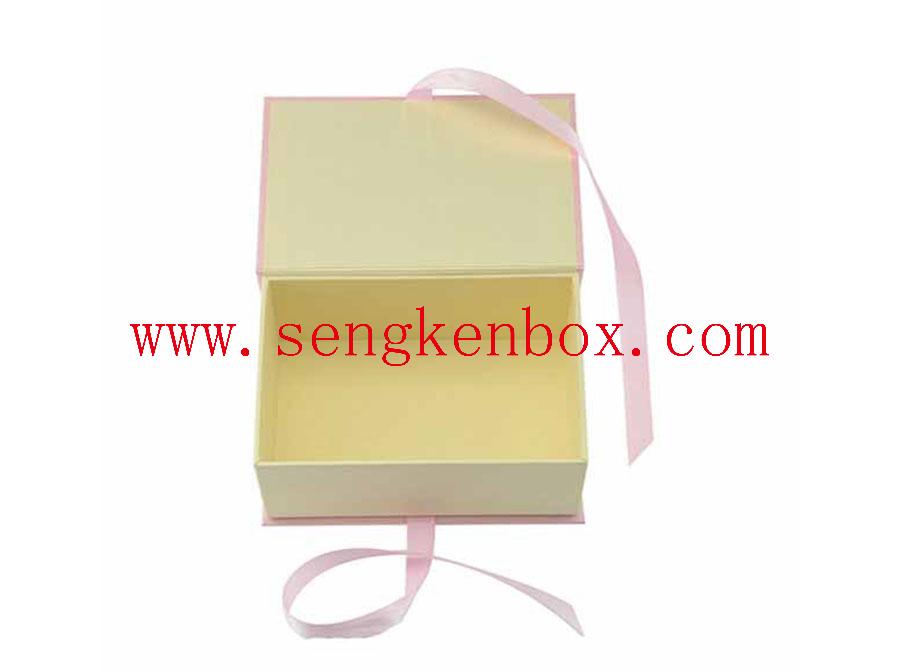 Pink Gift Packing Paper Bag