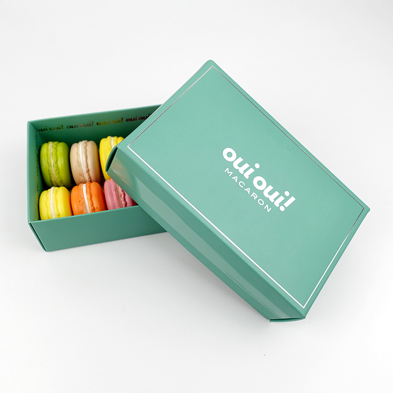 12 macarons paper gift box