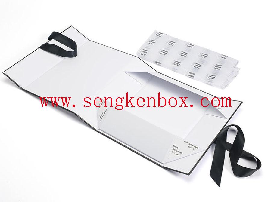 Luxury White Clothing Paper Packing Case Luxury White Clothing Paper Packing Case
