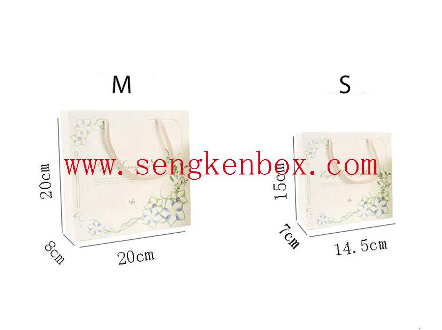 Simple Waterproof Gift Paper Bag Simple Waterproof Gift Paper Bag