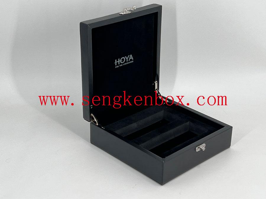 Simple And Generous Leather Box Simple And Generous Leather Box