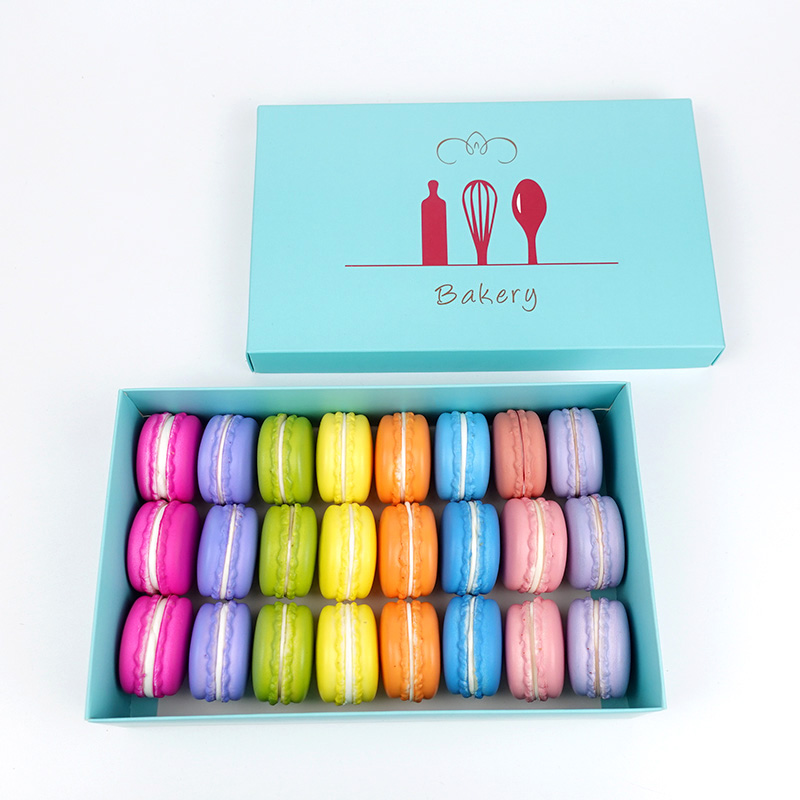 12 macarons paper box