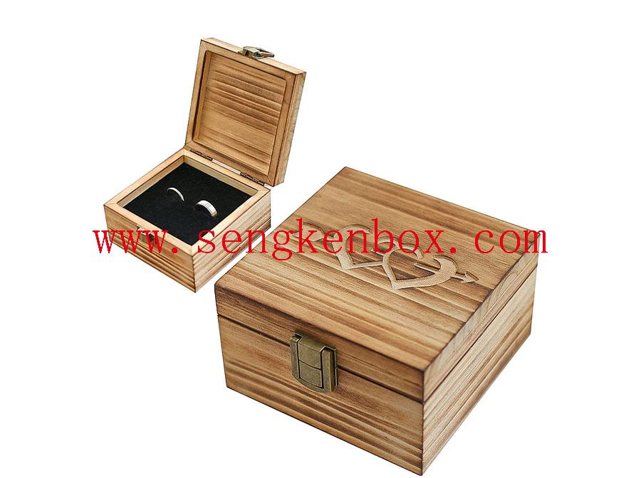 Wooden Box Packaging With Metal Buckle Wooden Box Packaging With Metal Buckle