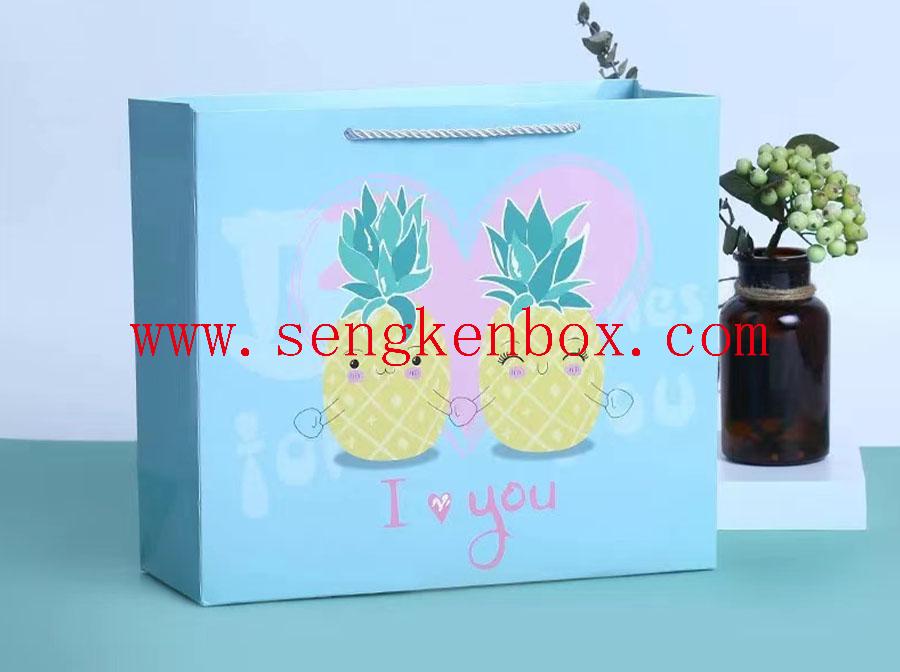 Cartoon Design Paper Gift Bag Cartoon Design Paper Gift Bag