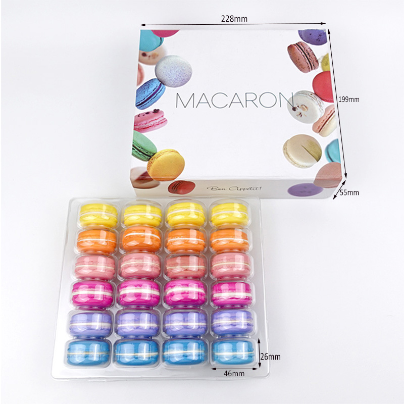 24 macarons magnet box