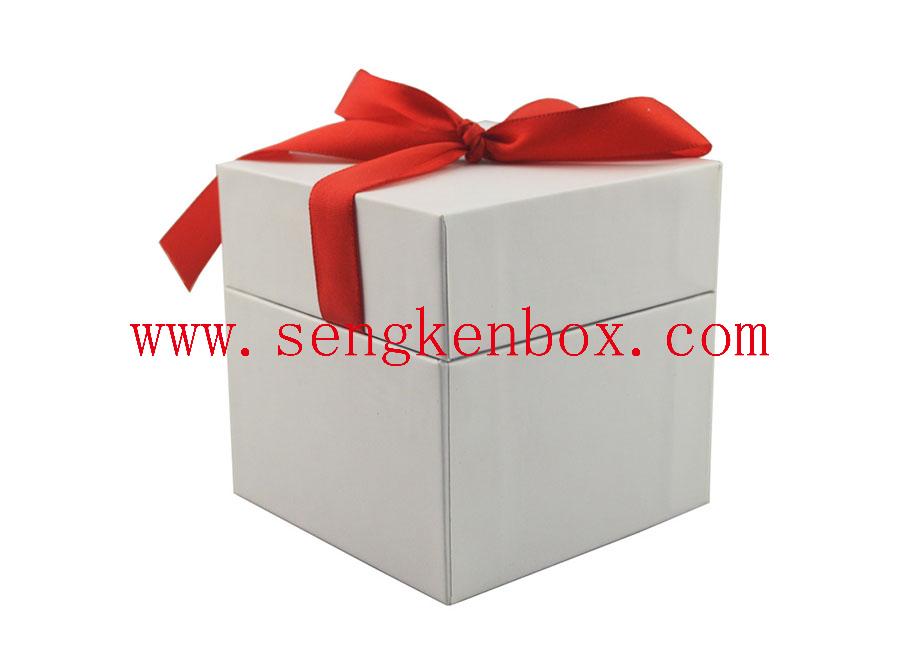 White Rectangular Paper Gift Case White Rectangular Paper Gift Case