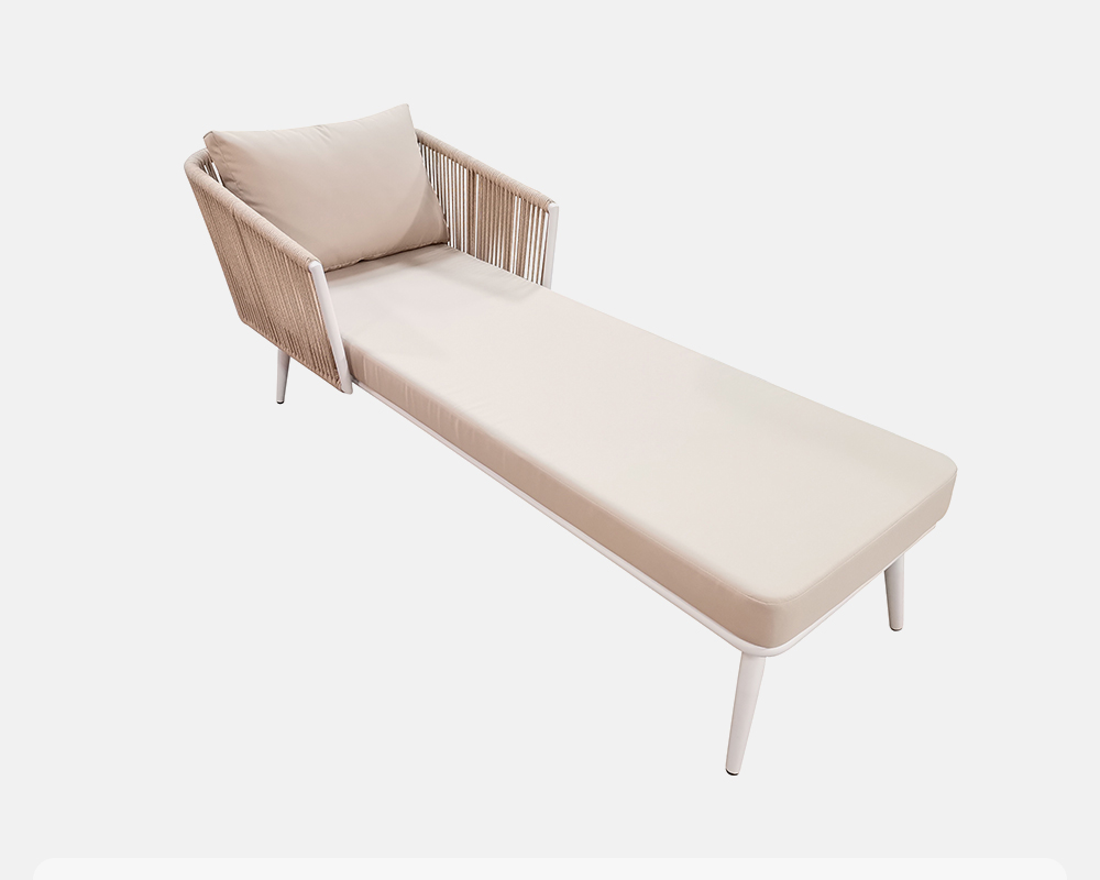 Outdoor Daybed