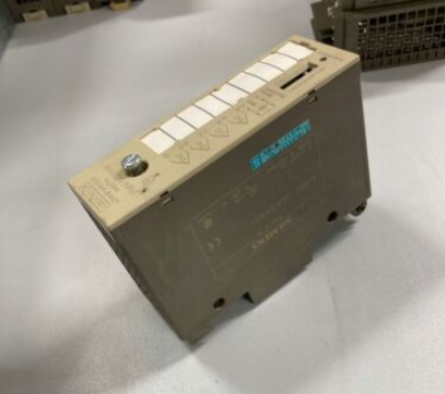 siemens 6ES5464-8MA21