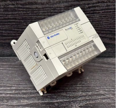 ALLEN BRADLEY 1762-L24AWAR