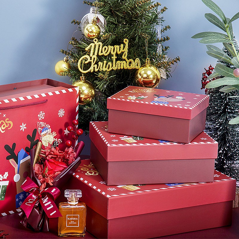 Wholesale Custom Christmas Paper Gift Boxes Wholesale Custom Christmas Paper Gift Boxes