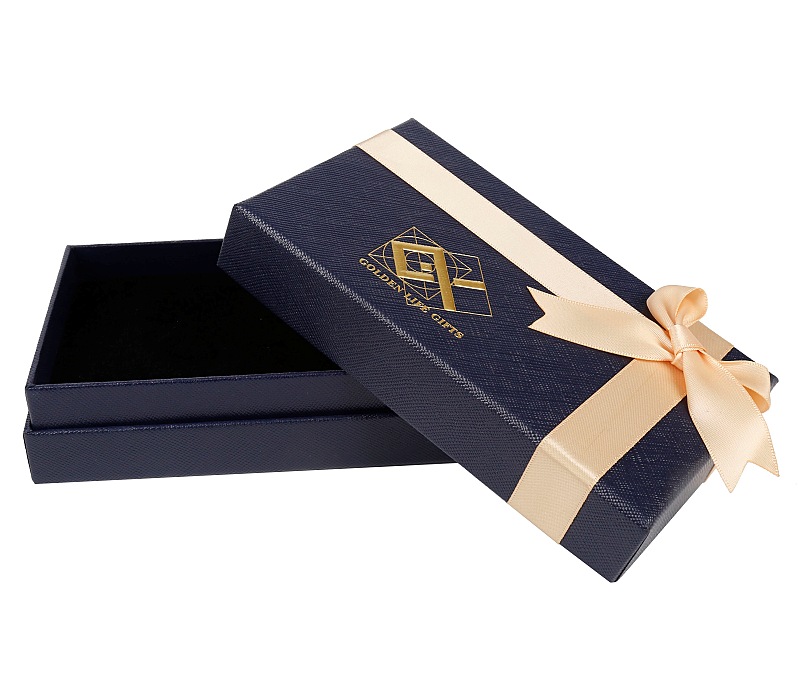 Luxury Custom Gift Packaging Box with Ribbon Luxury Custom Gift Packaging Box with Ribbon