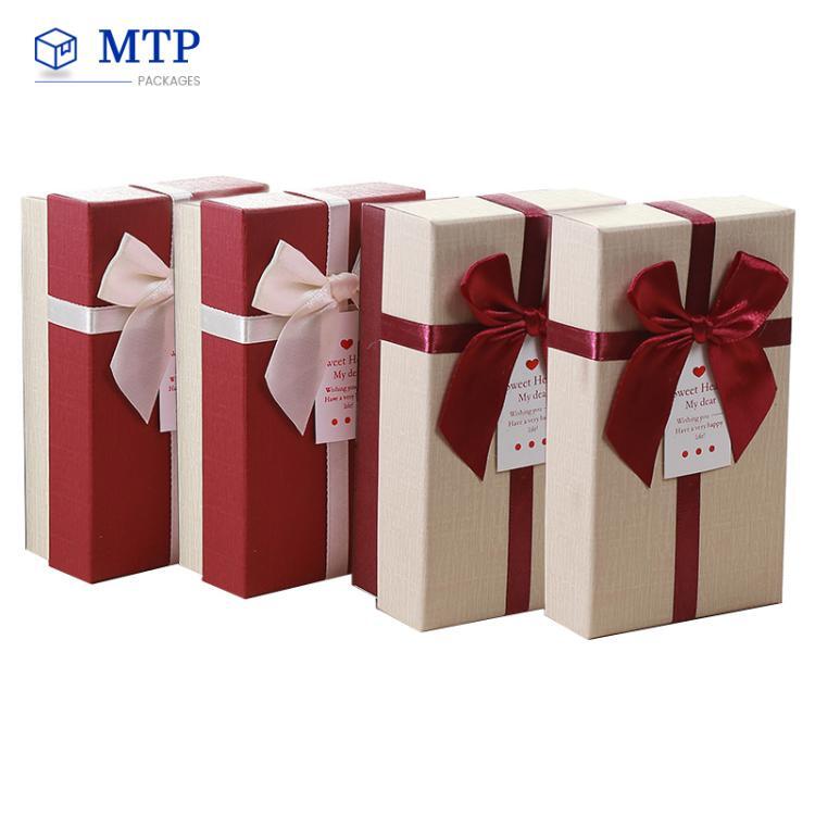 Custom Packaging Cover and Cardboard Gift Box