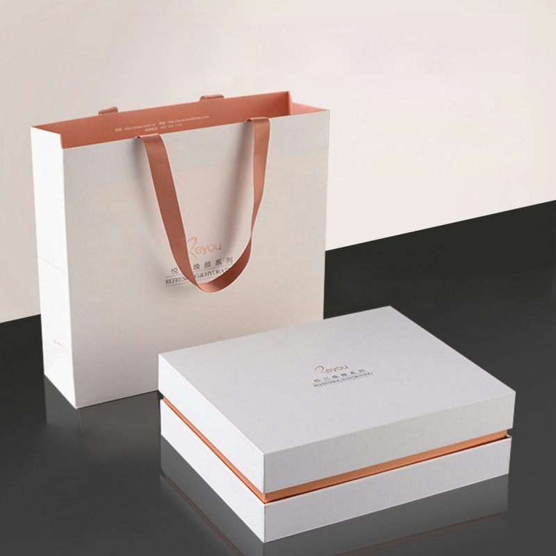 Custom Luxury Lid And Base Gift Paper Box