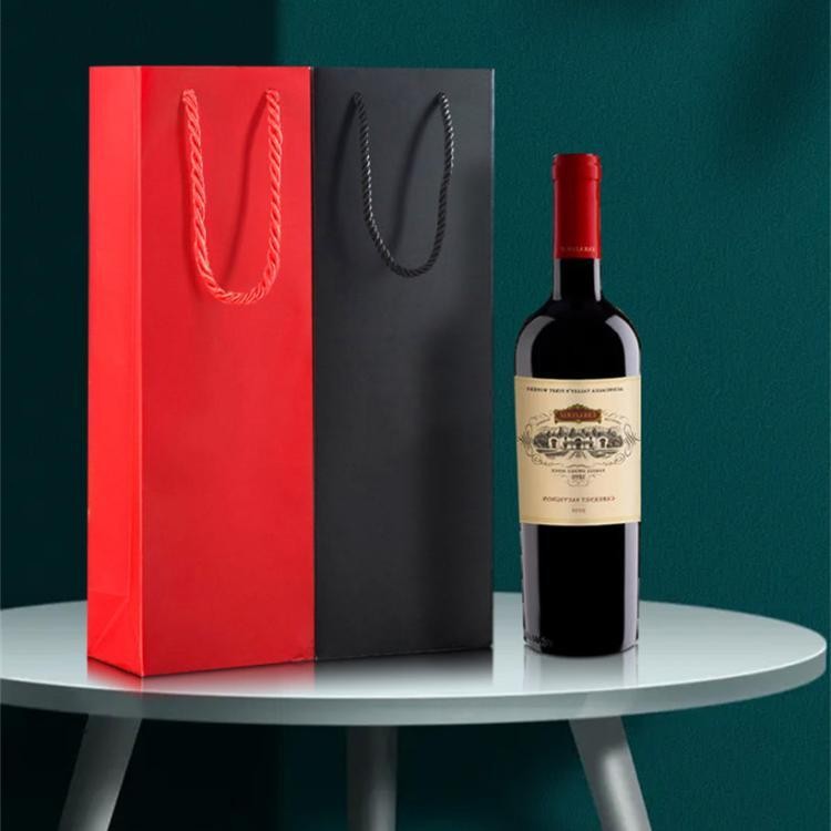 Custom Print Logo Eco Friendly Paper Gift Bags   With Handles For Wine 