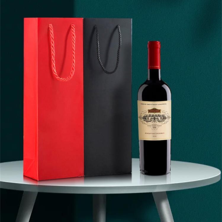 Custom Print Logo Eco Friendly Paper Gift Bags With Handles For Wine Custom Print Logo Eco Friendly Paper Gift Bags With Handles For Wine