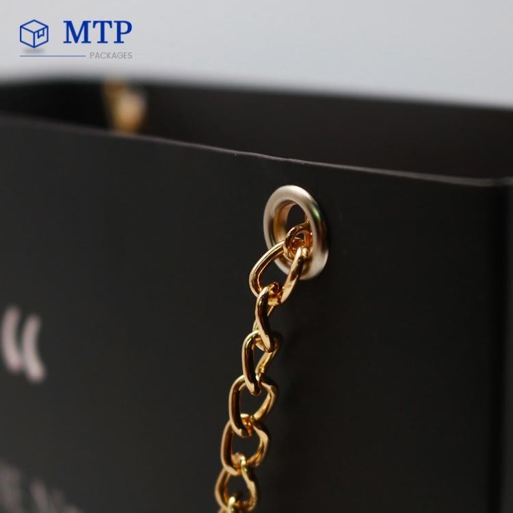 Custom Gold Chain Handle Black Gift Paper Bags Custom Gold Chain Handle Black Gift Paper Bags