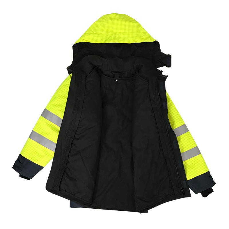  High visibility contrast jacket