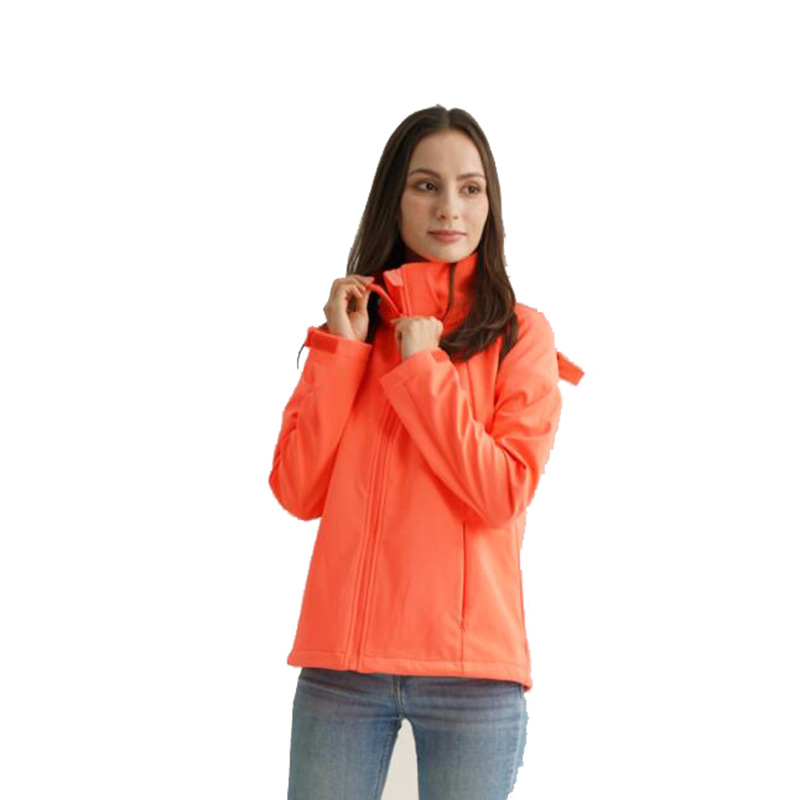 Women's hooded softshell jacket