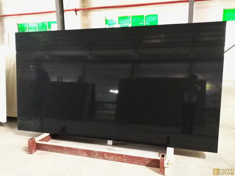 Pure Black Quartz Slab Pure Black Quartz Slab