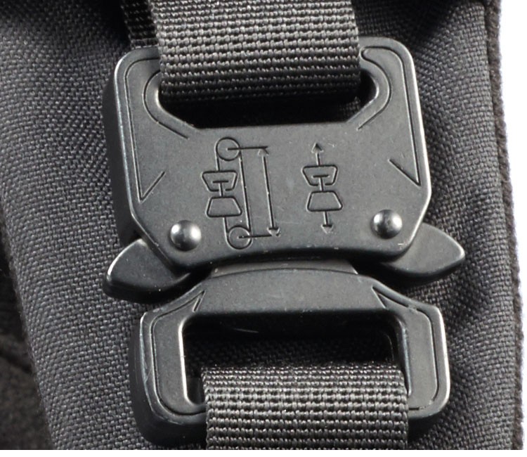 Yakeda Quick Release Vests