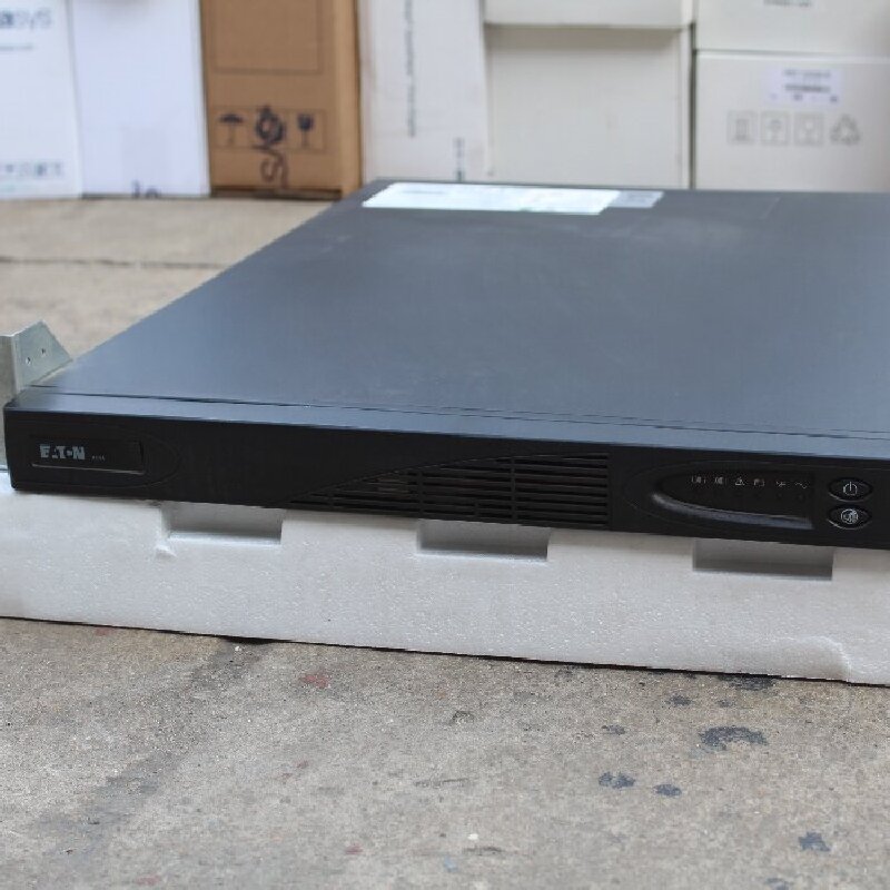 PW5115 1500I RM BLK PW5115 1500I RM BLK EATON