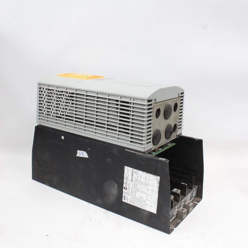 Eurotherm 590P/0110/500/0011/UK/AN/0/0/0 590P/0110/500/0011/UK/AN/0/0/0