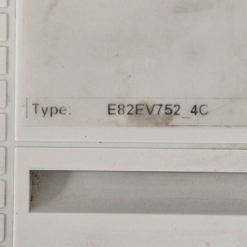 E82EV752-4C Lenze E82EV752-4C