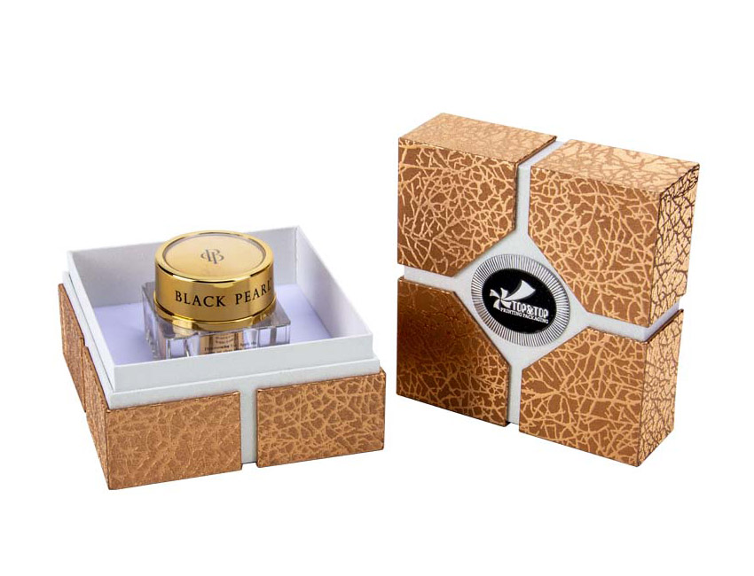 Square Golden Cosmetic Box Square Golden Cosmetic Box