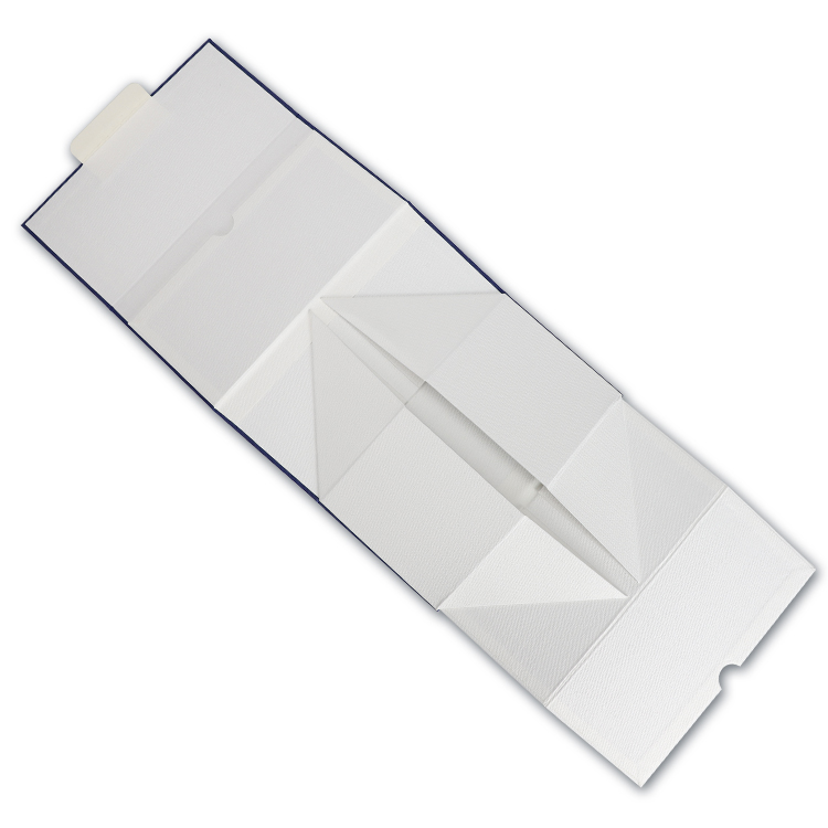 folding box without magnets