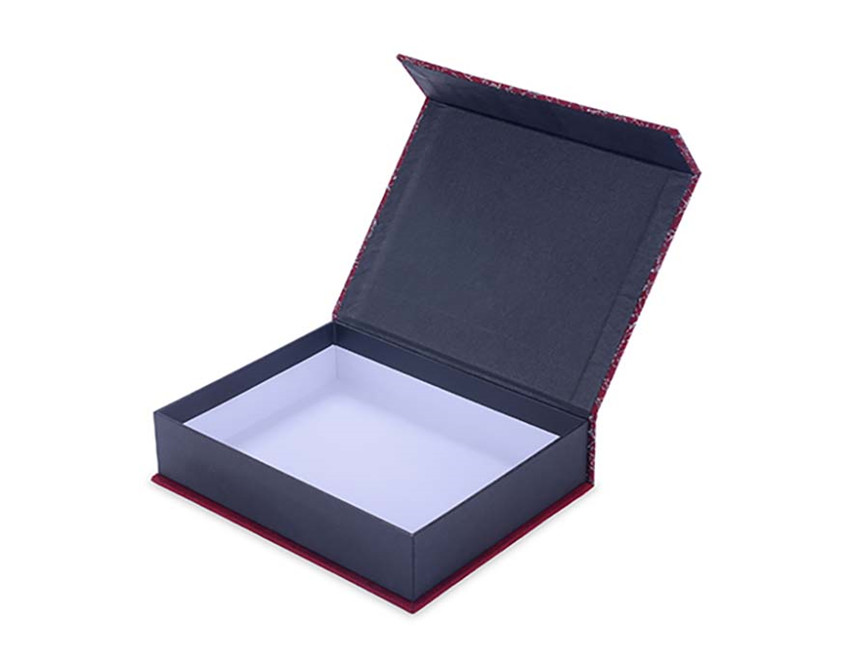 Cosmetic Paper with magnetic Closure Cosmetic Paper with magnetic Closure