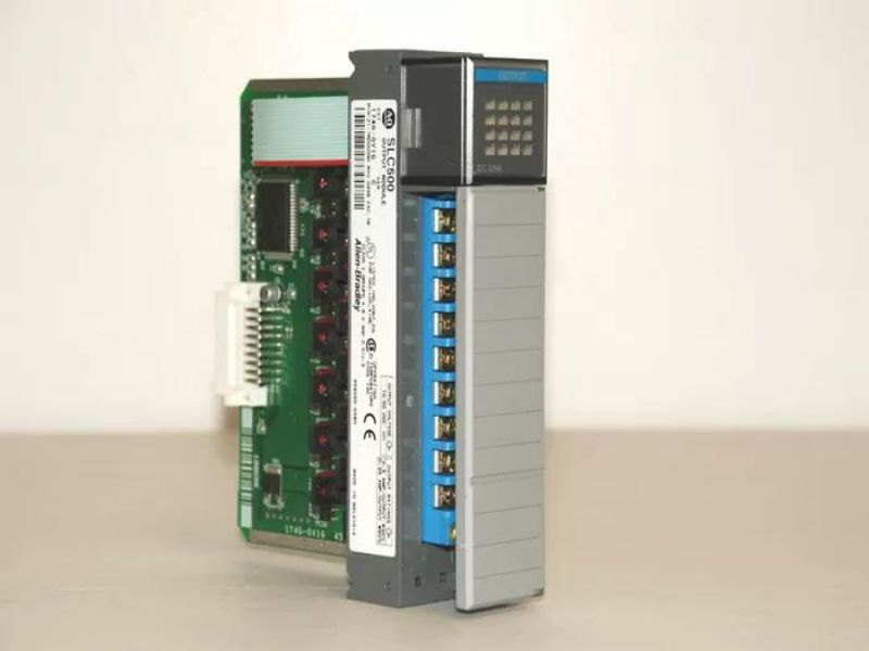 1746-OV16 Allen Bradley SLC500 16-Channel DC Output Module 10-50V DC Sink 1746-OV16 Allen Bradley SLC500 16-Channel DC Output Module 10-50V DC Sink